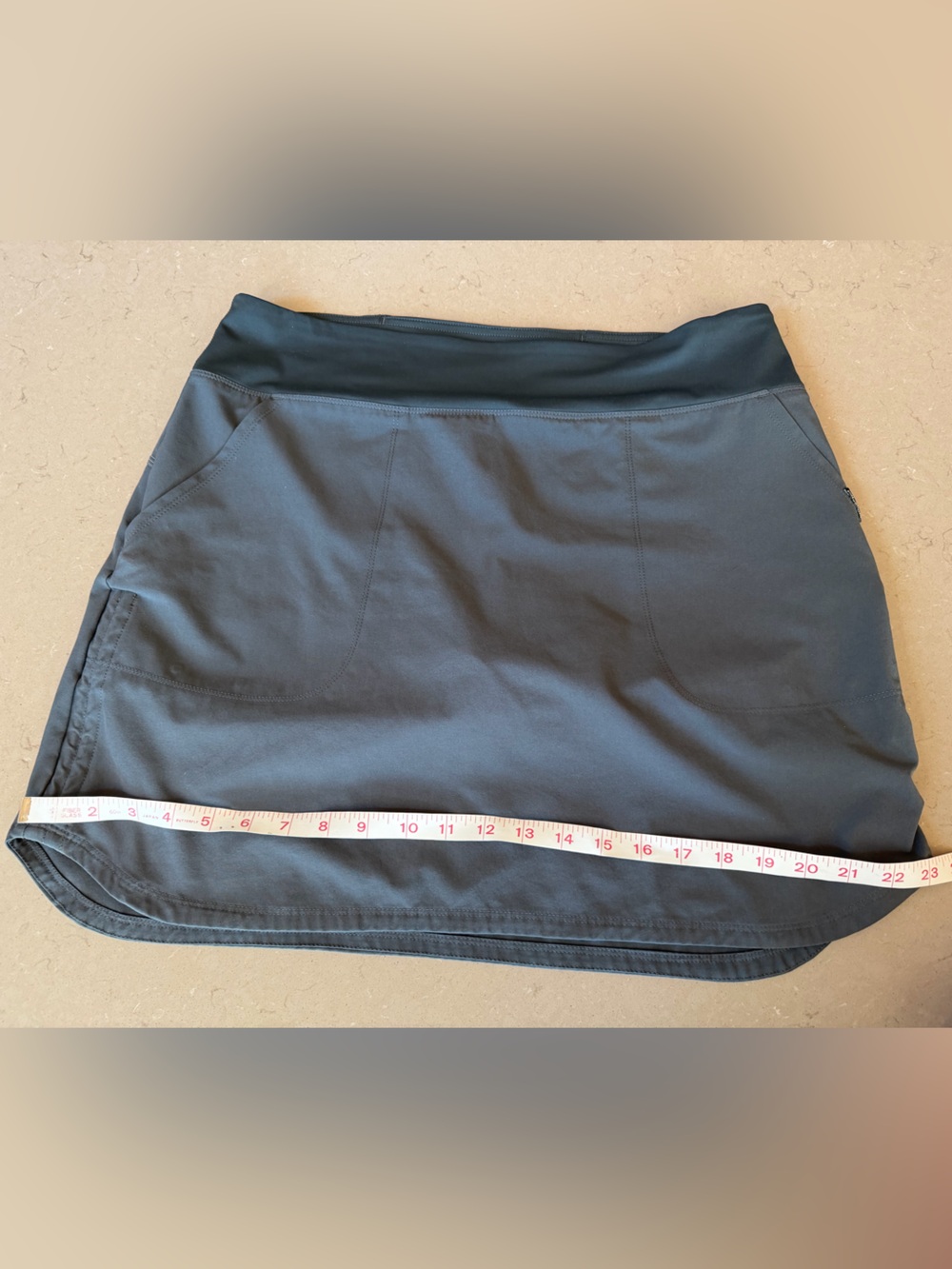 Patagonia Bluff River Skort Tailored Grey Skirt Golf Fishing Hiking Pickleball L